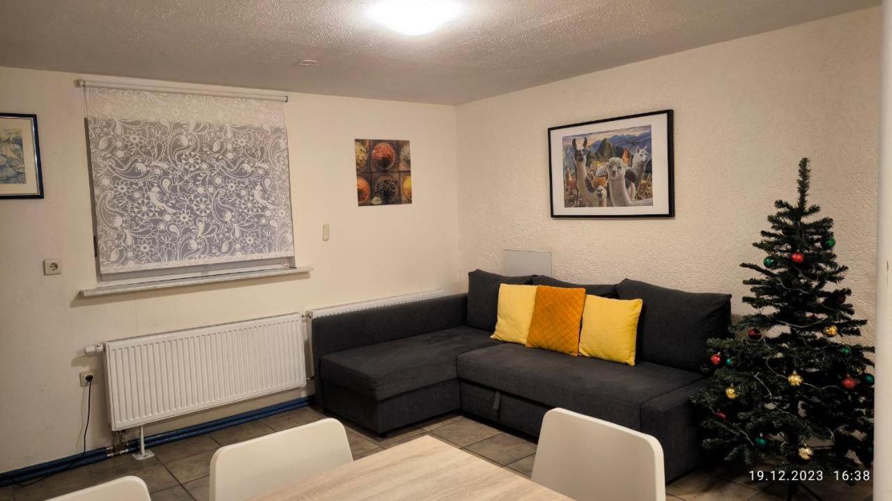 Holiday Apartment Oberveischede エクステリア 写真